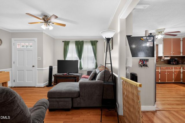 502 Crestview Avenue SW, Wilson, NC 27893