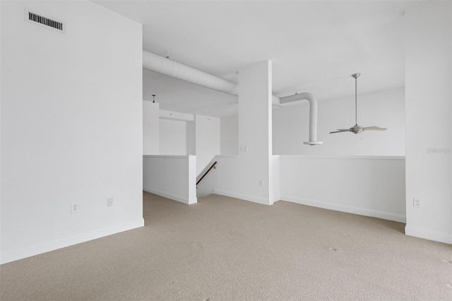 1990 MAIN STREET 4, Sarasota, FL 34236