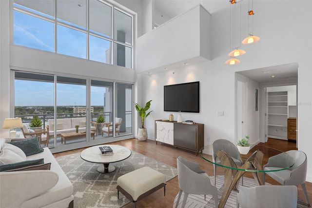 1990 MAIN STREET 4, Sarasota, FL 34236