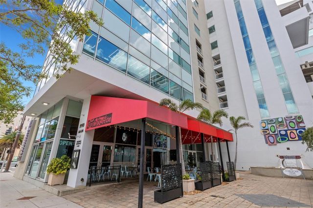 1990 MAIN STREET 4, Sarasota, FL 34236