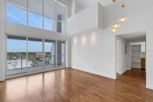 1990 MAIN STREET 4, Sarasota, FL 34236