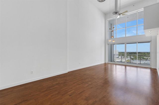 1990 MAIN STREET 4, Sarasota, FL 34236