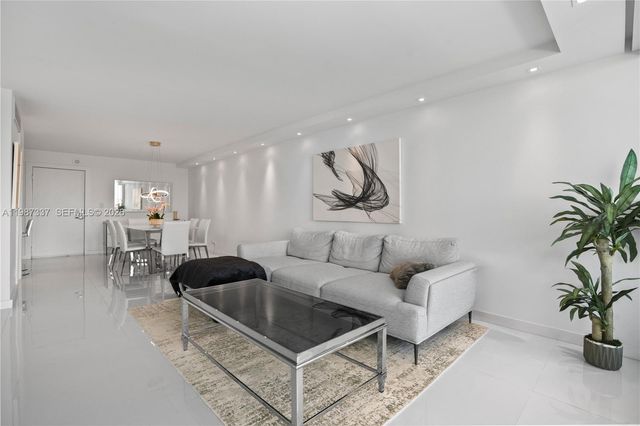 6770 Indian Creek Dr 5M, Miami Beach, FL 33141