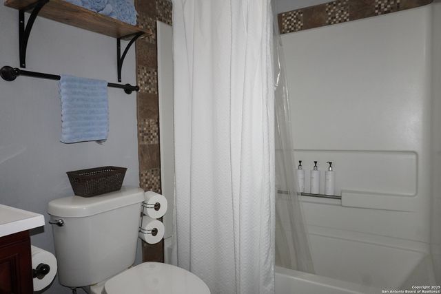 3632 Candlehill, San Antonio, TX 78244