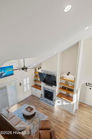 378 Aster Place, Hampstead, NC 28443