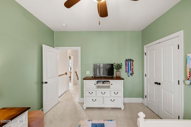 378 Aster Place, Hampstead, NC 28443