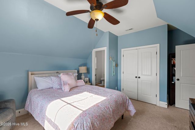 378 Aster Place, Hampstead, NC 28443