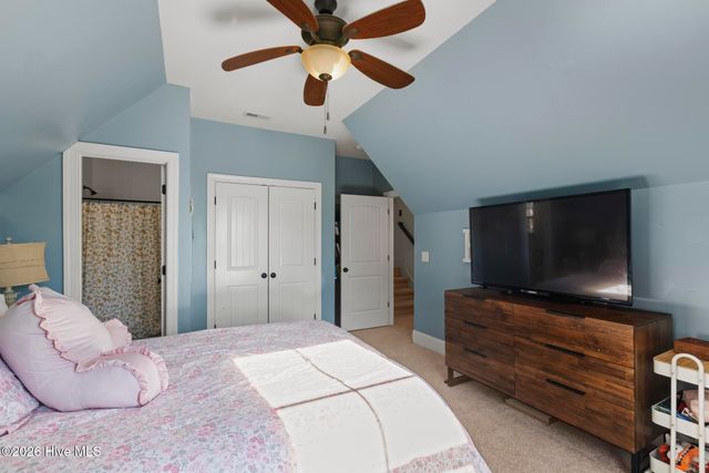 378 Aster Place, Hampstead, NC 28443