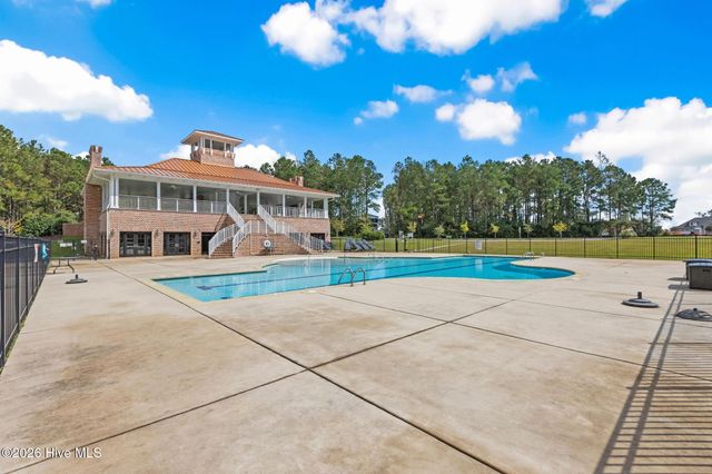 378 Aster Place, Hampstead, NC 28443