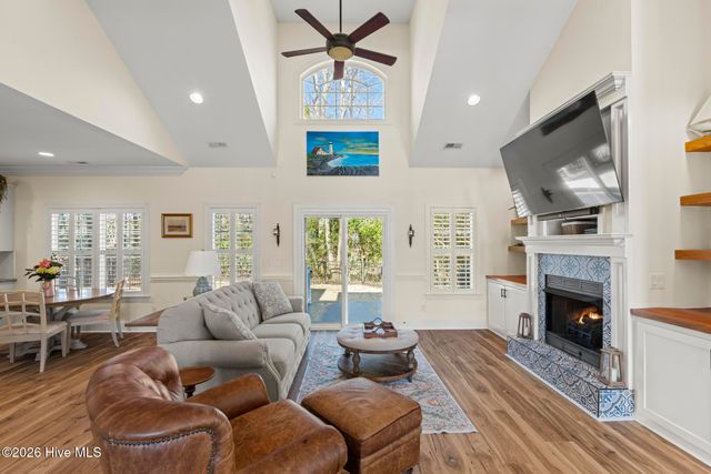 378 Aster Place, Hampstead, NC 28443