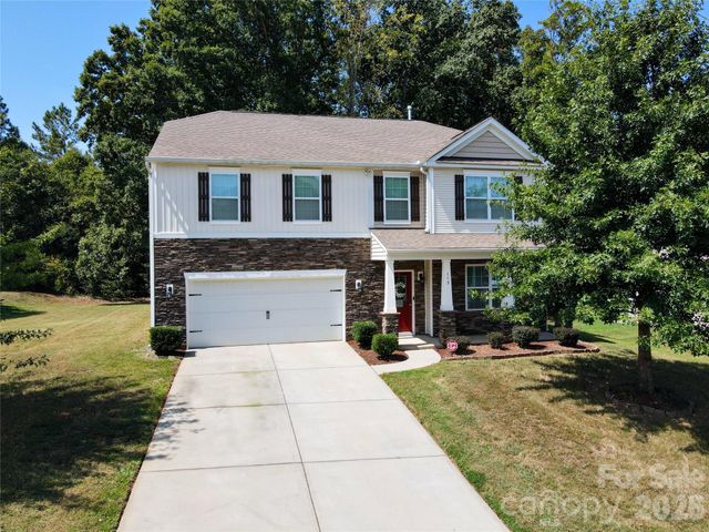 113 Meadow Stream Drive, Mount Holly, NC 28120