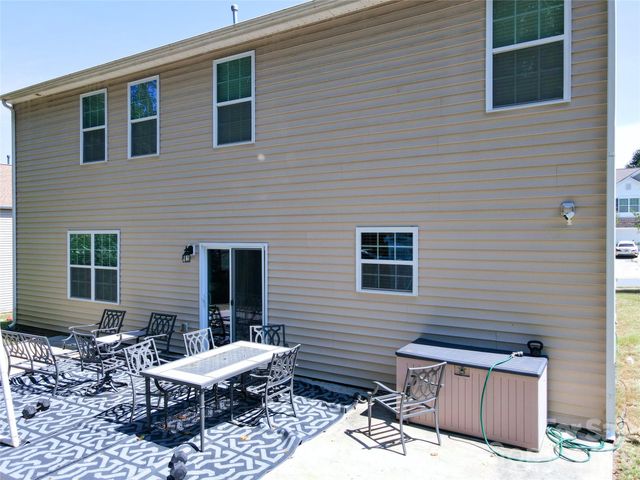 113 Meadow Stream Drive, Mount Holly, NC 28120