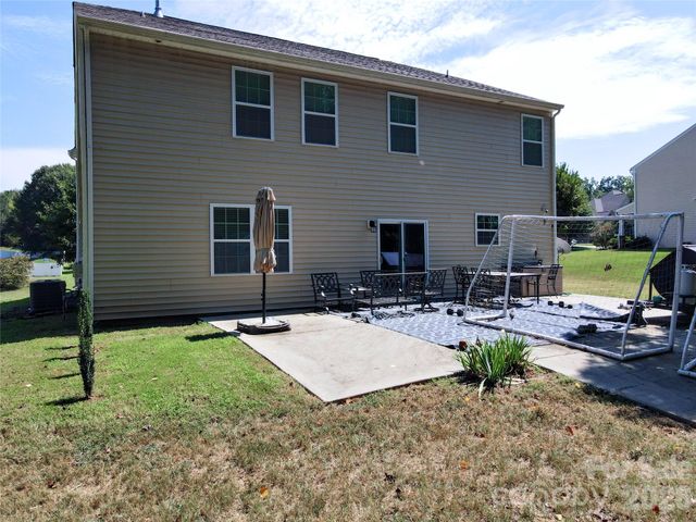 113 Meadow Stream Drive, Mount Holly, NC 28120