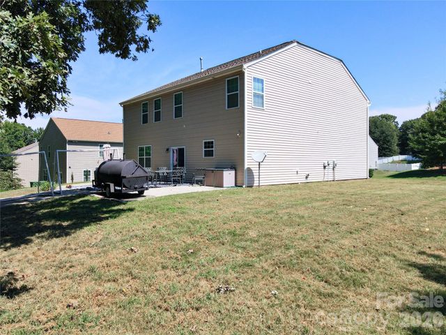 113 Meadow Stream Drive, Mount Holly, NC 28120