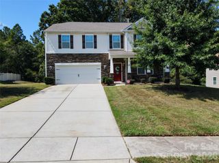113 Meadow Stream Drive, Mount Holly, NC 28120