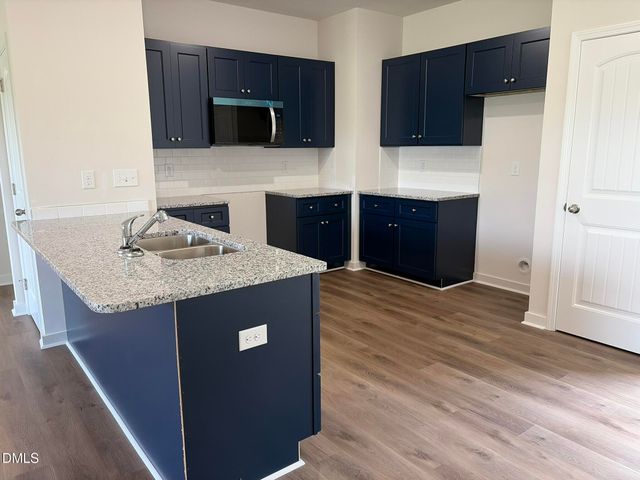 542 Barbour's Place Drive, Four Oaks, NC 27524