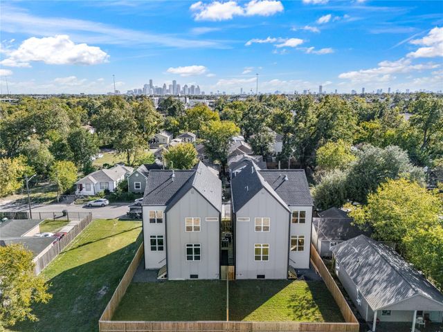 1421 E 36th Street, Houston, TX 77022