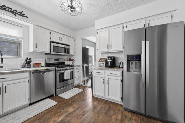 3256 Bellerive Drive, Pickerington, OH 43147