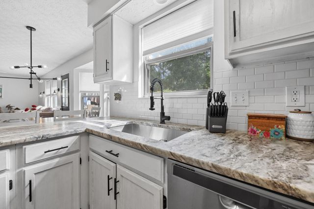 3256 Bellerive Drive, Pickerington, OH 43147