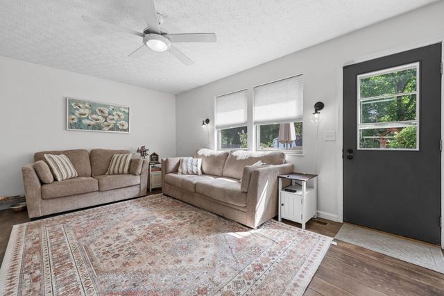 3256 Bellerive Drive, Pickerington, OH 43147