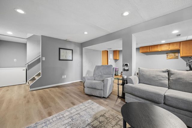 3256 Bellerive Drive, Pickerington, OH 43147
