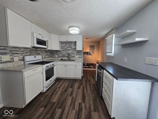 3839 N 26th Street, Terre Haute, IN 47805