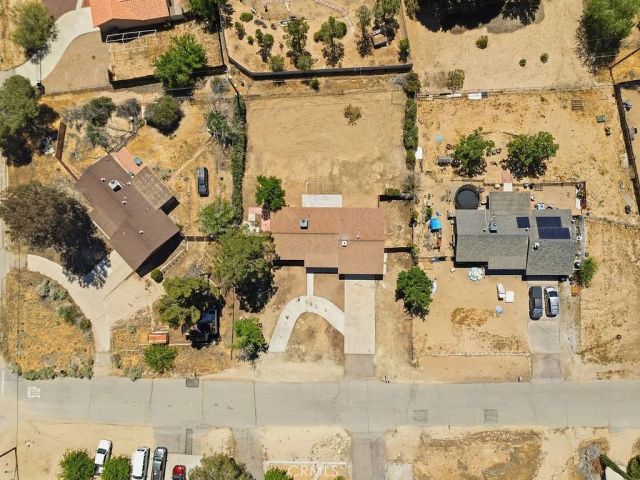 16559 Warwick Street, Victorville, CA 92395