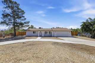 16559 Warwick Street, Victorville, CA 92395