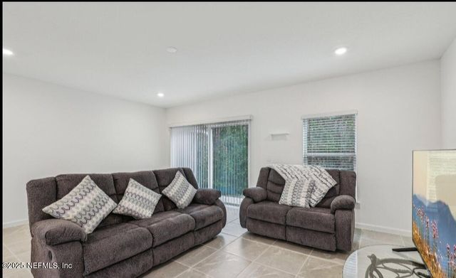 3215 PENNY COVE Lane, Jacksonville, FL 32218
