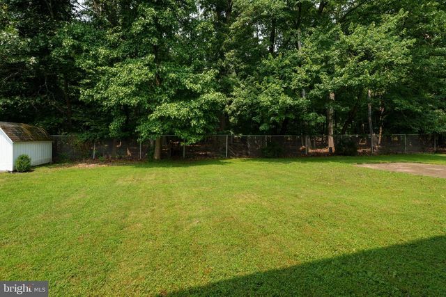17 TALL TREE CT, Ewing, NJ 08618