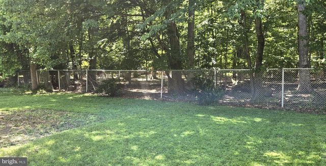 17 TALL TREE CT, Ewing, NJ 08618