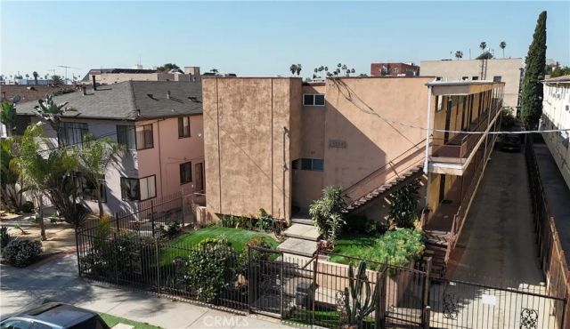 1233 N New Hampshire Avenue, Los Angeles, CA 90029