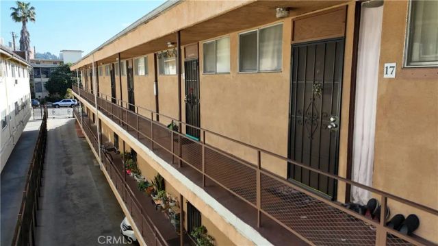 1233 N New Hampshire Avenue, Los Angeles, CA 90029