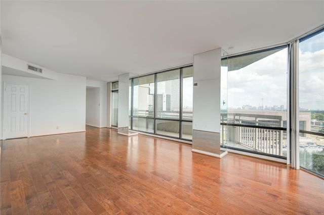 15 Greenway Plaza 10G, Houston, TX 77046