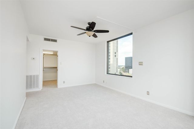 15 Greenway Plaza 10G, Houston, TX 77046