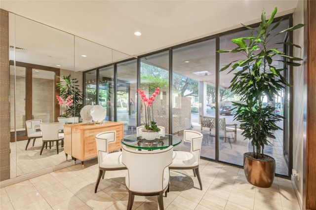 15 Greenway Plaza 10G, Houston, TX 77046