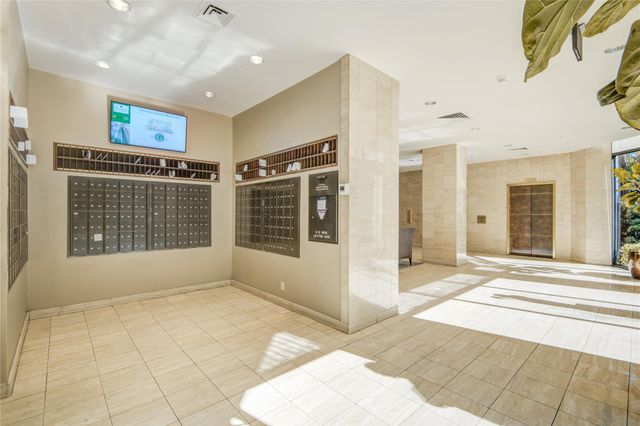 15 Greenway Plaza 10G, Houston, TX 77046