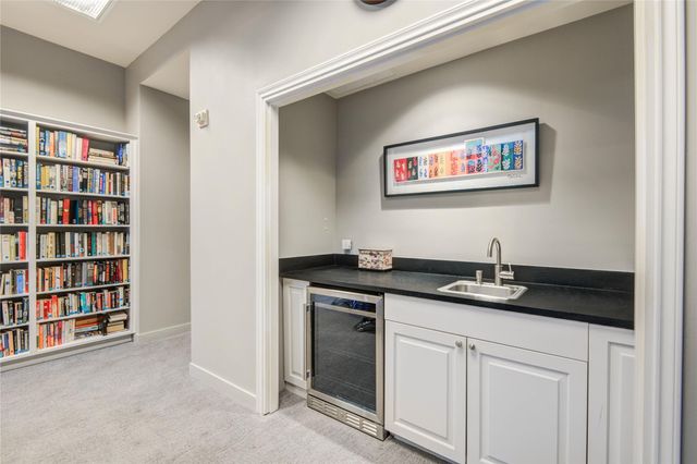 15 Greenway Plaza 10G, Houston, TX 77046