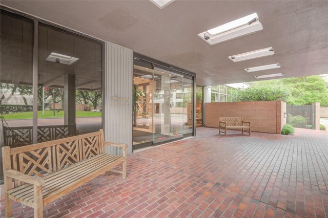 15 Greenway Plaza 10G, Houston, TX 77046