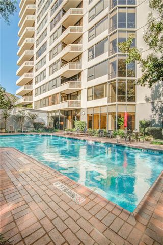 15 Greenway Plaza 10G, Houston, TX 77046