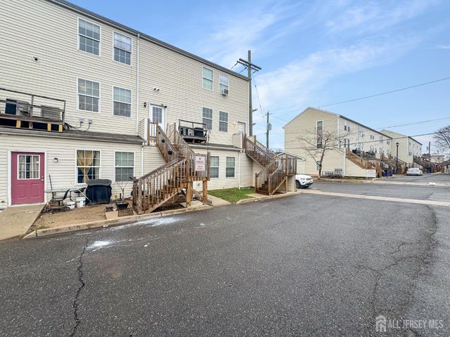 130 Remsen Avenue B, New Brunswick, NJ 08901