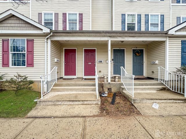 130 Remsen Avenue B, New Brunswick, NJ 08901