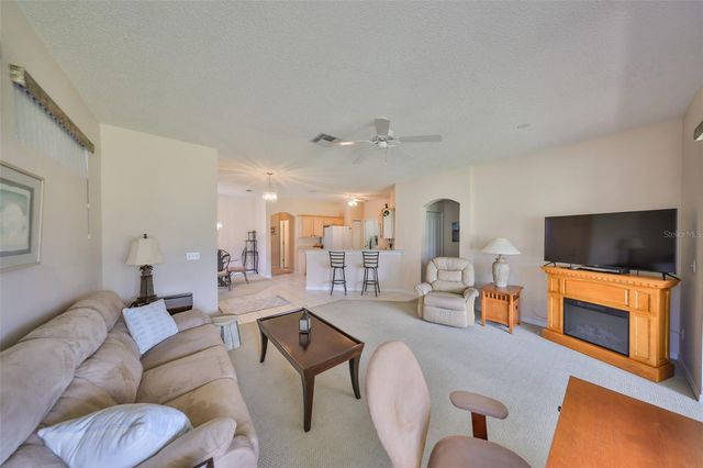 2112 ACADIA GREENS DRIVE 62, Sun City Center, FL 33573