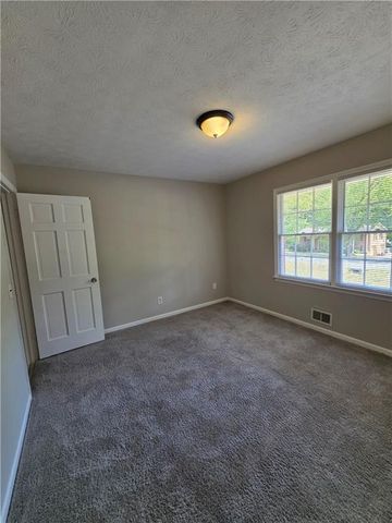 7016 Skyline Drive, Lithia Springs, GA 30122