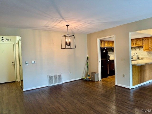 1136 The Park A, Cortlandville, NY 13045