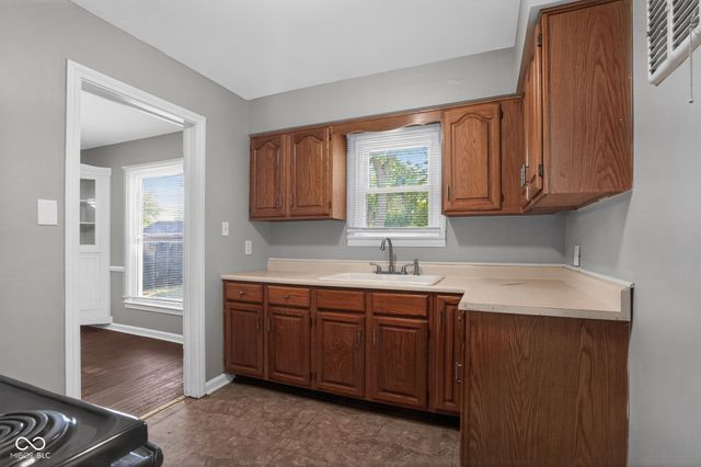 3643 N Lesley Avenue, Indianapolis, IN 46218