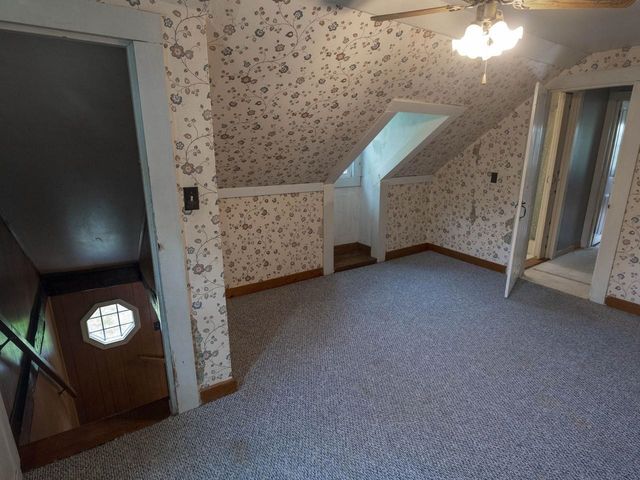 8913 County Road, Calais, VT 05648