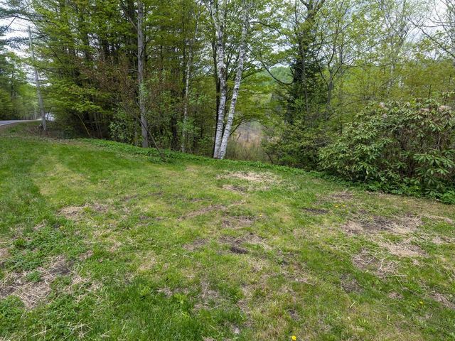 8913 County Road, Calais, VT 05648