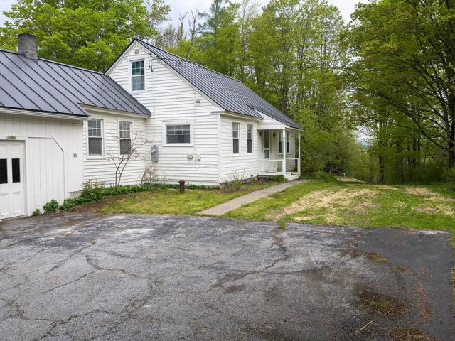 8913 County Road, Calais, VT 05648