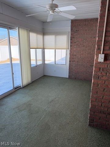 20 Silos, Williamstown, WV 26187